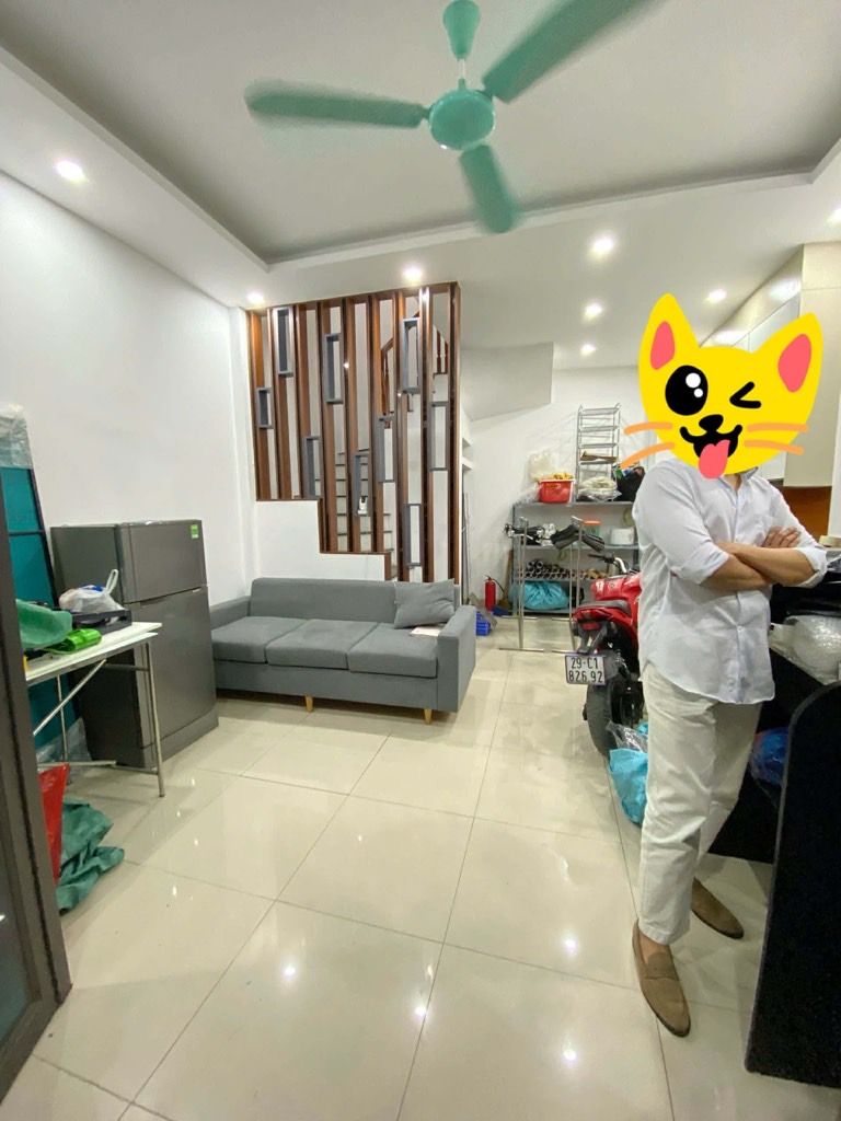 Bán nhà Nguyễn Đức Cảnh - diện tích 30,4m2 5 tầng - Ô tô qua nhà - giá 7,65 tỷ