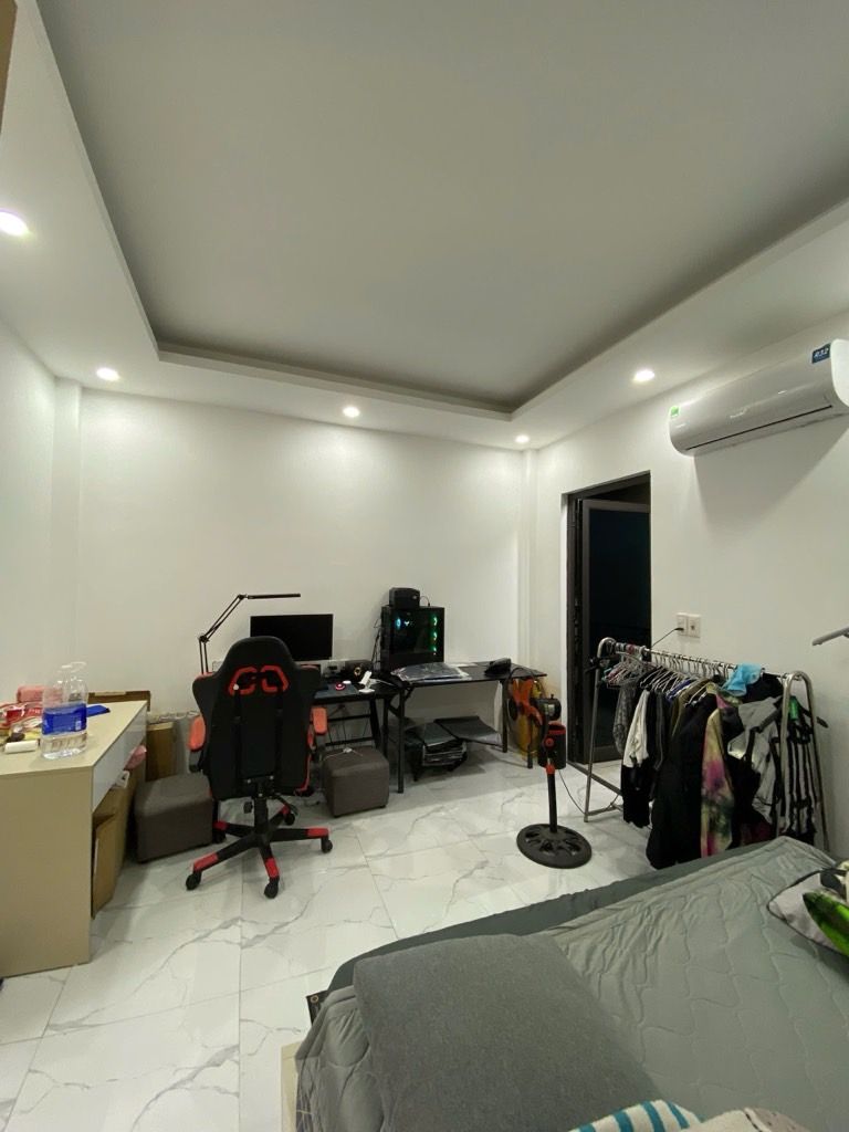 Bán nhà Nguyễn Đức Cảnh - diện tích 30,4m2 5 tầng - Ô tô qua nhà - giá 7,65 tỷ