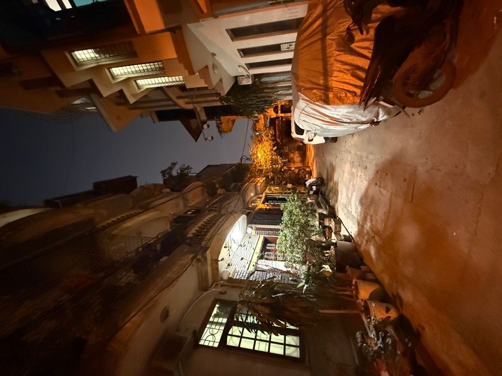 Bán nhà Khương Đình - diện tích 52,6m2 5 tầng - 2 mặt ngõ thông ô tô tải đỗ cửa - giá 19,8 tỷ