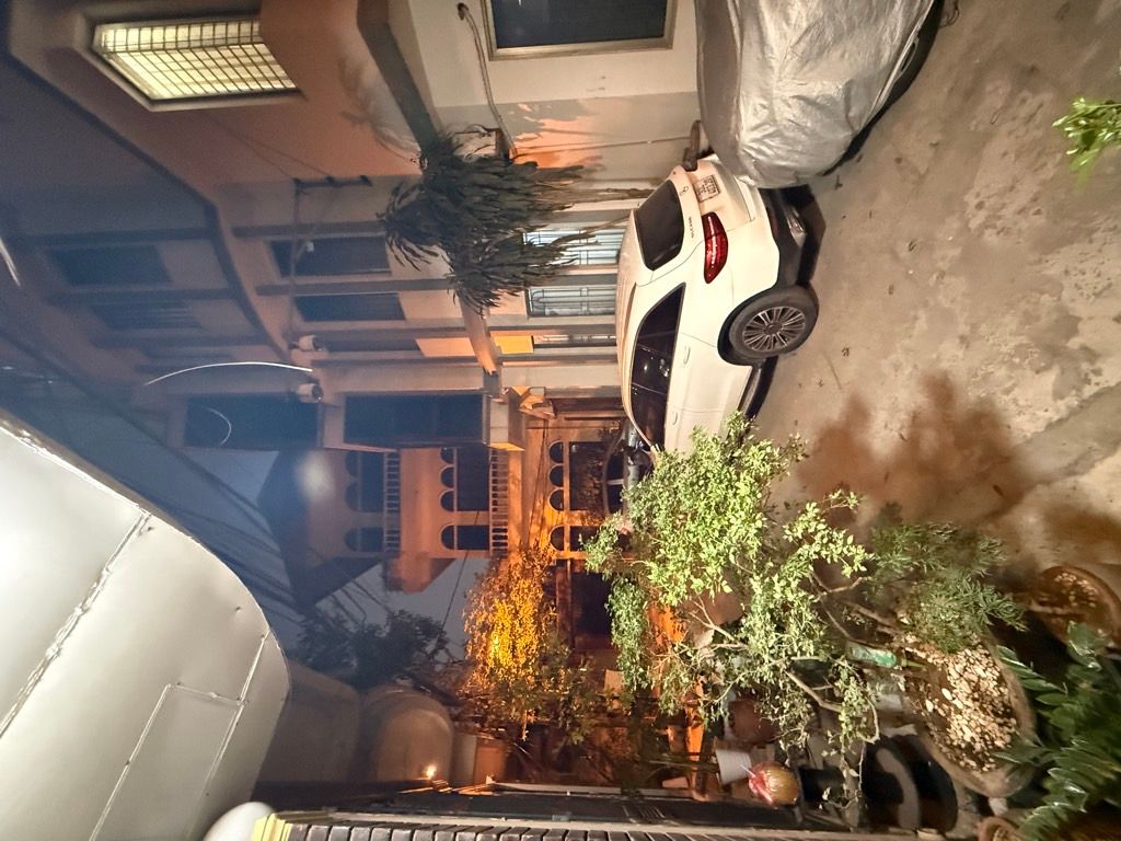 Bán nhà Khương Đình - diện tích 52,6m2 5 tầng - 2 mặt ngõ thông ô tô tải đỗ cửa - giá 19,8 tỷ