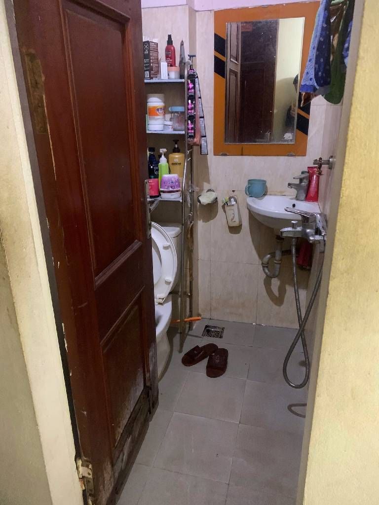 Bán nhà Nguyễn Khoái - diện tích 22m2 5 tầng - MẶT PHỐ - KINH DOANH - Ô TÔ - giá 10 tỷ