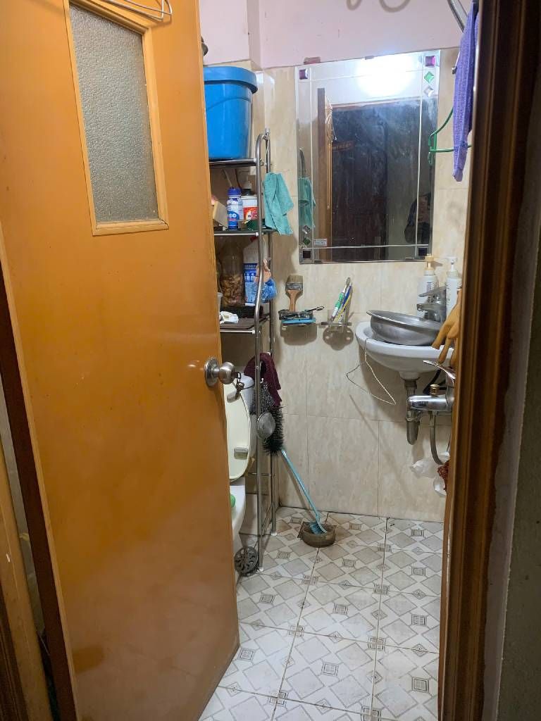 Bán nhà Nguyễn Khoái - diện tích 22m2 5 tầng - MẶT PHỐ - KINH DOANH - Ô TÔ - giá 10 tỷ