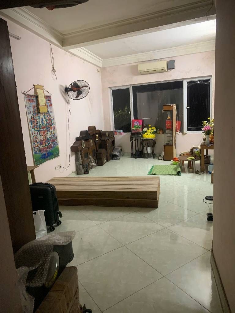 Bán nhà Nguyễn Khoái - diện tích 22m2 5 tầng - MẶT PHỐ - KINH DOANH - Ô TÔ - giá 10 tỷ