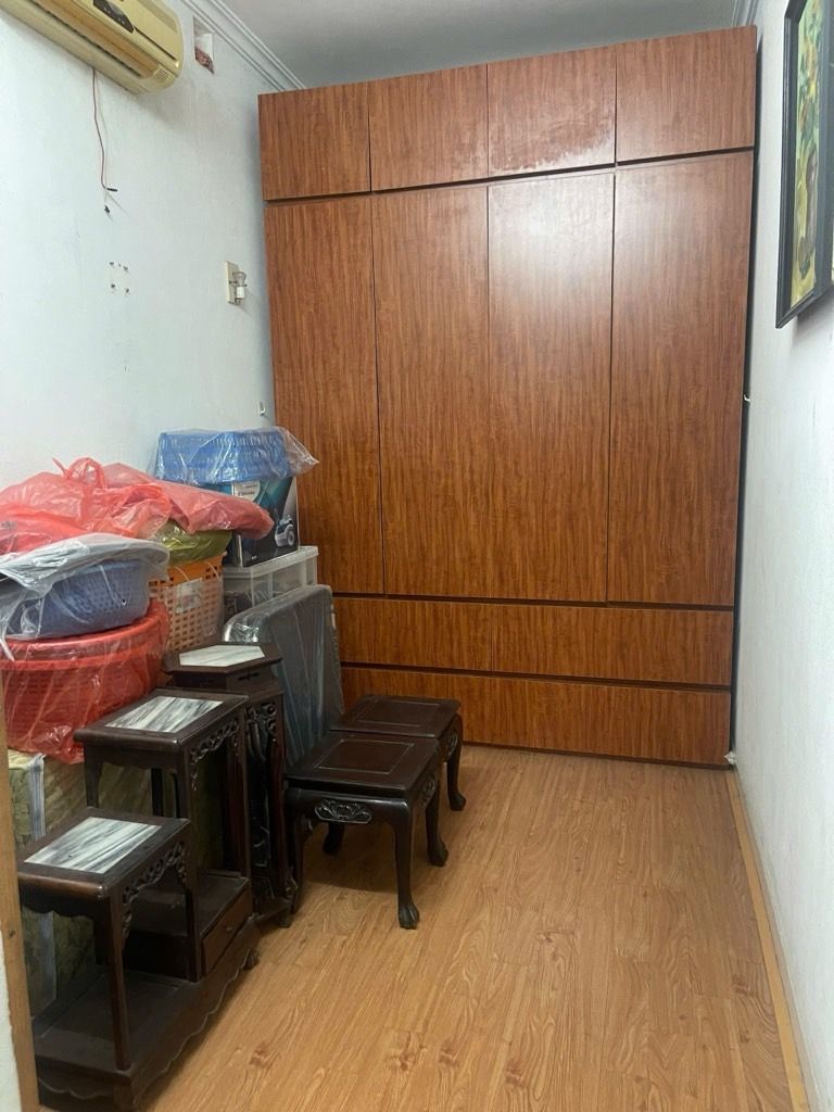 Bán nhà Nguyễn Công Trứ - diện tích 35m2 2 tầng - Gần phố - giá 7,35 tỷ