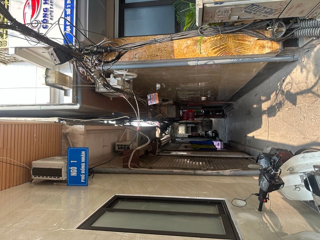 Bán nhà Nguyễn Công Trứ - diện tích 35m2 2 tầng - Gần phố - giá 7,35 tỷ