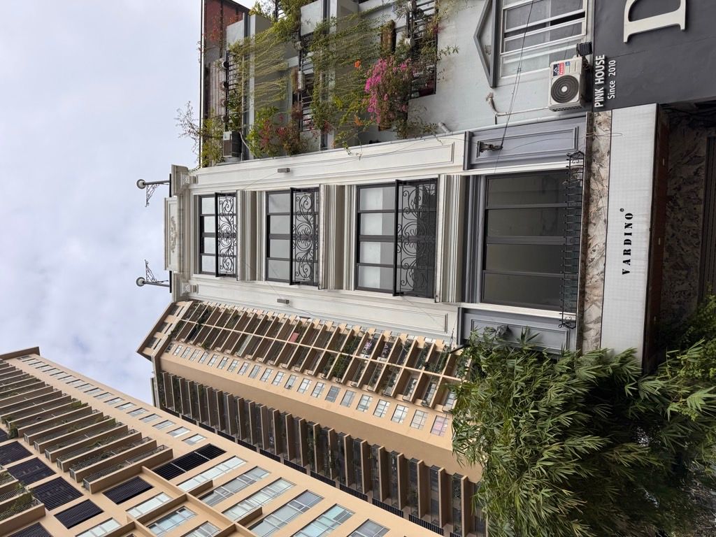 Bán nhà Láng Hạ - diện tích 32m2 6 tầng - Lô góc, thang máy - giá 20,8 tỷ