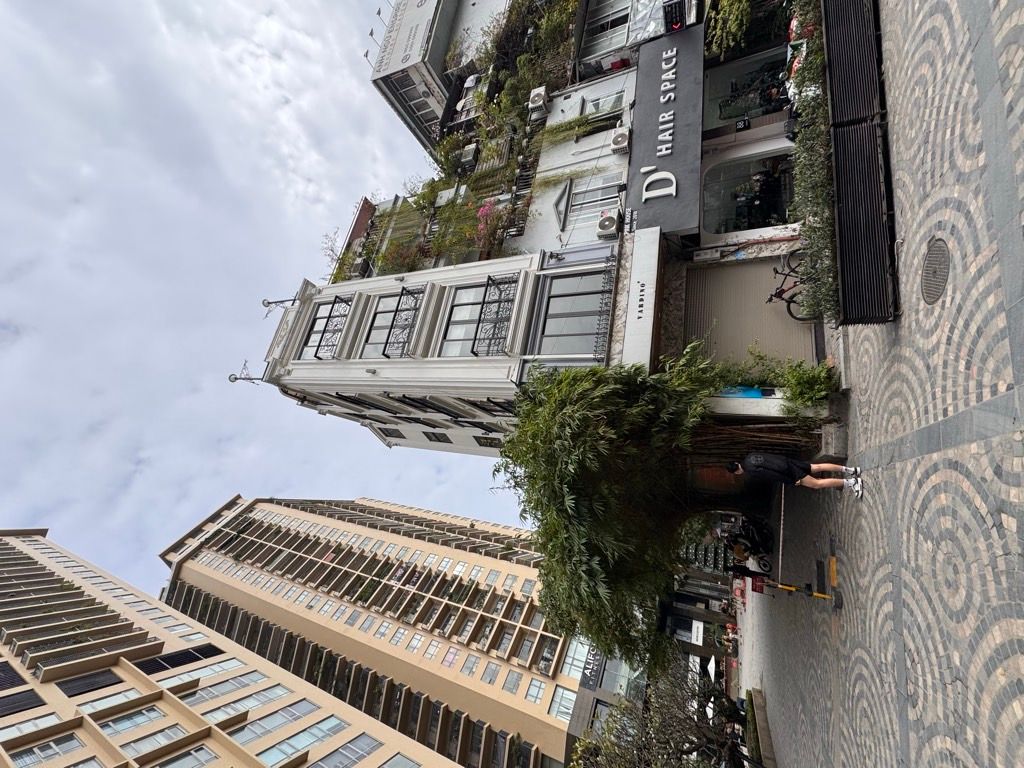 Bán nhà Láng Hạ - diện tích 32m2 6 tầng - Lô góc, thang máy - giá 20,8 tỷ