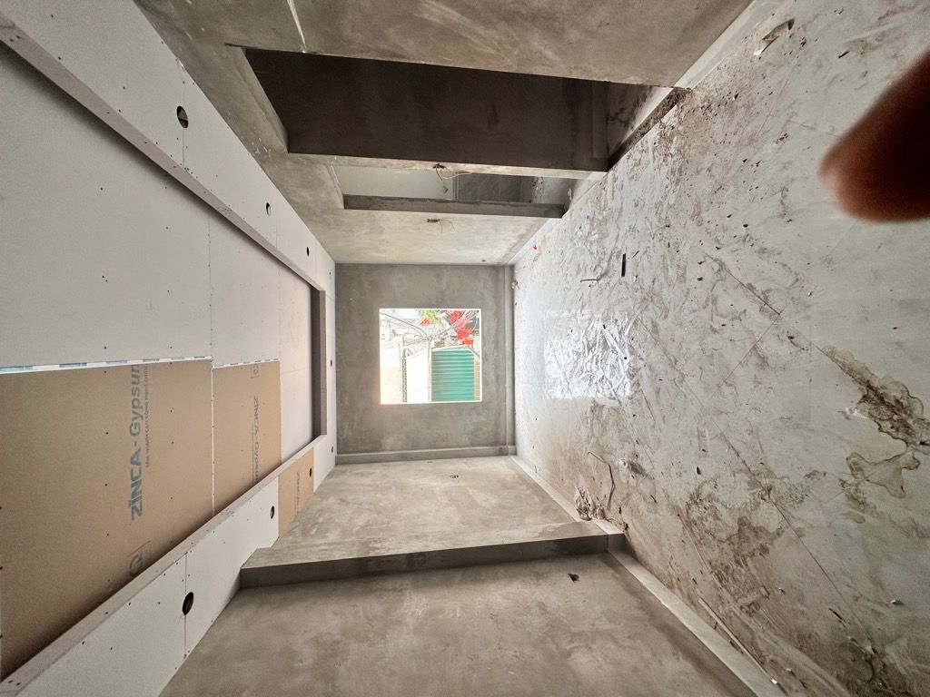 Bán nhà Lĩnh Nam - diện tích 62m2 5 tầng - Lô Góc 3 mặt thoáng - giá 16 tỷ