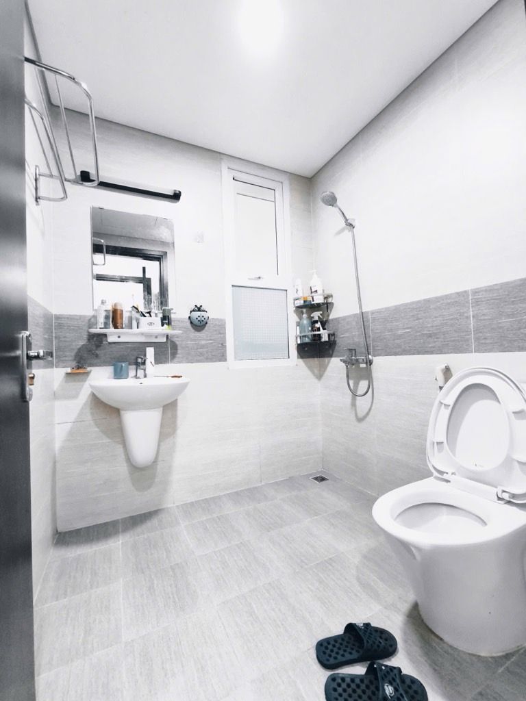 Bán nhà Nguyễn Tuân - diện tích 71.2m2 27 tầng - slot ô tô - giá 9,5 tỷ