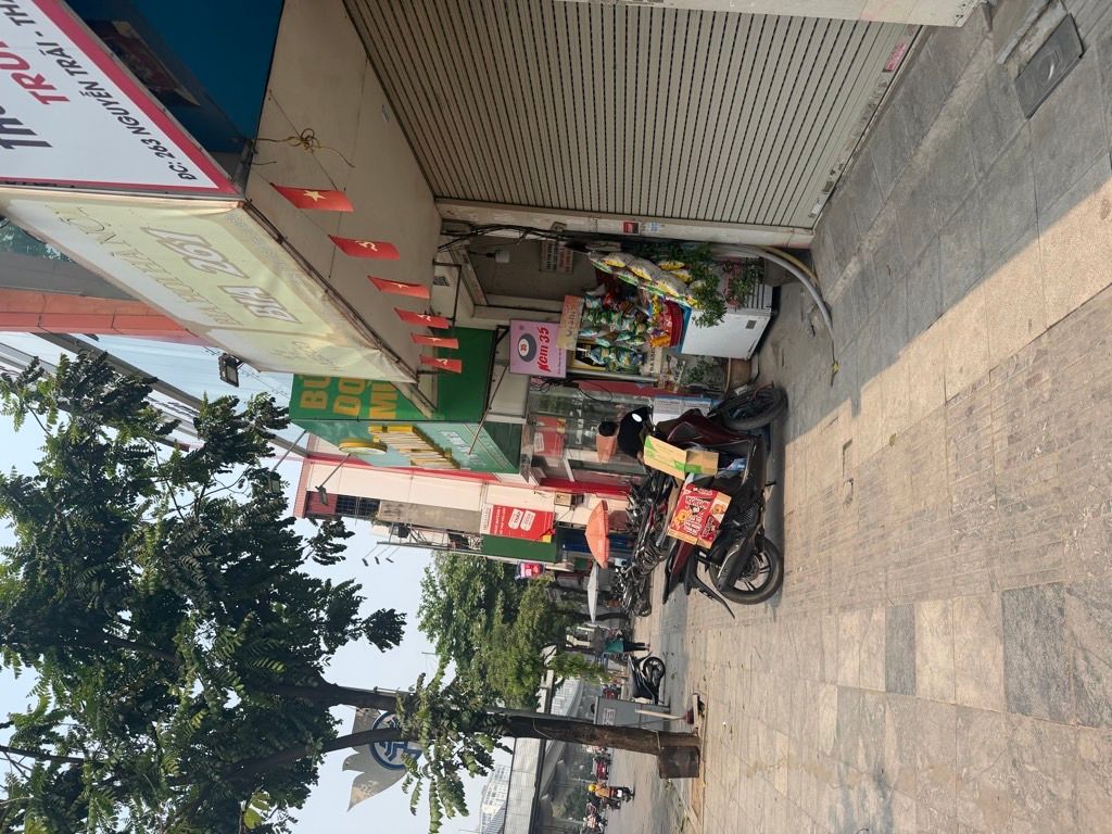 Bán nhà Nguyễn Trãi - diện tích 18,5m2 4 tầng - nhà dân xây chắc chắn - giá 5,2 tỷ