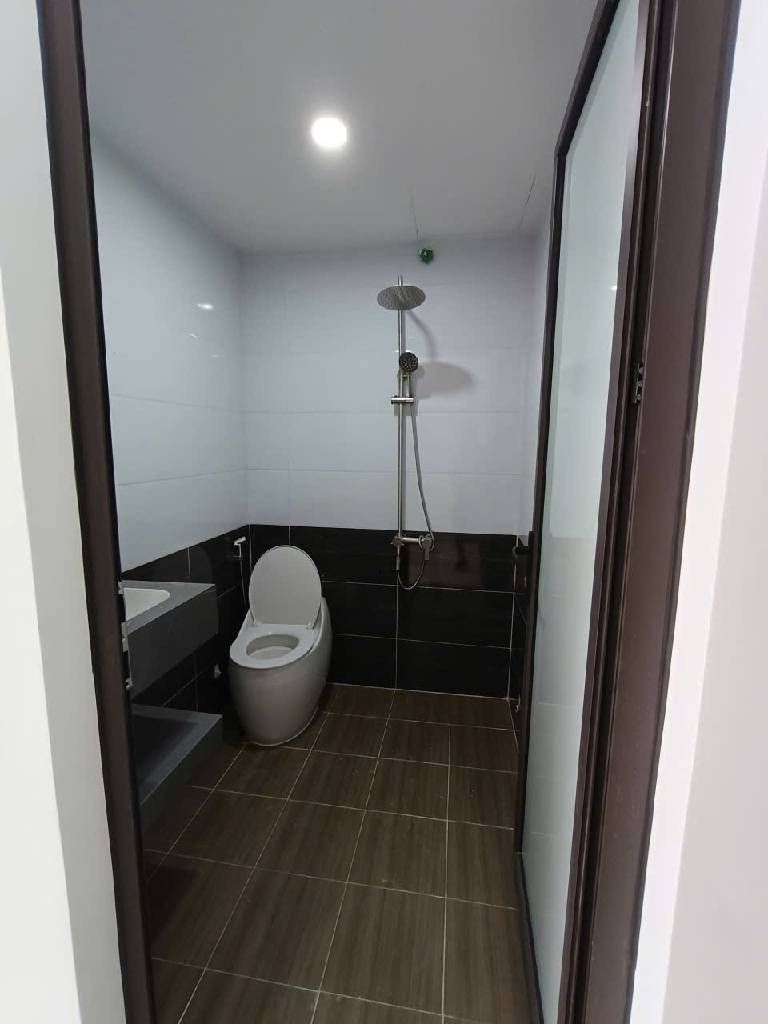 Bán nhà Hồ Đền Lừ - diện tích 53.4m2 1 tầng - Căn hộ 2 ngủ full nội thất - giá 5,05 tỷ