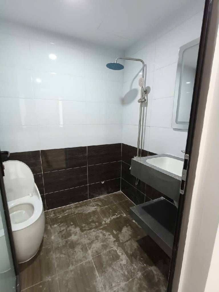 Bán nhà Hồ Đền Lừ - diện tích 53.4m2 1 tầng - Căn hộ 2 ngủ full nội thất - giá 5,05 tỷ