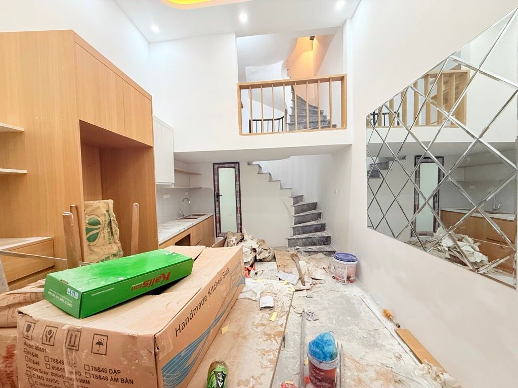 Bán nhà Kim Ngưu - diện tích 19m2 5 tầng - Nhà đẹp đủ nội thất - giá 5,3 tỷ