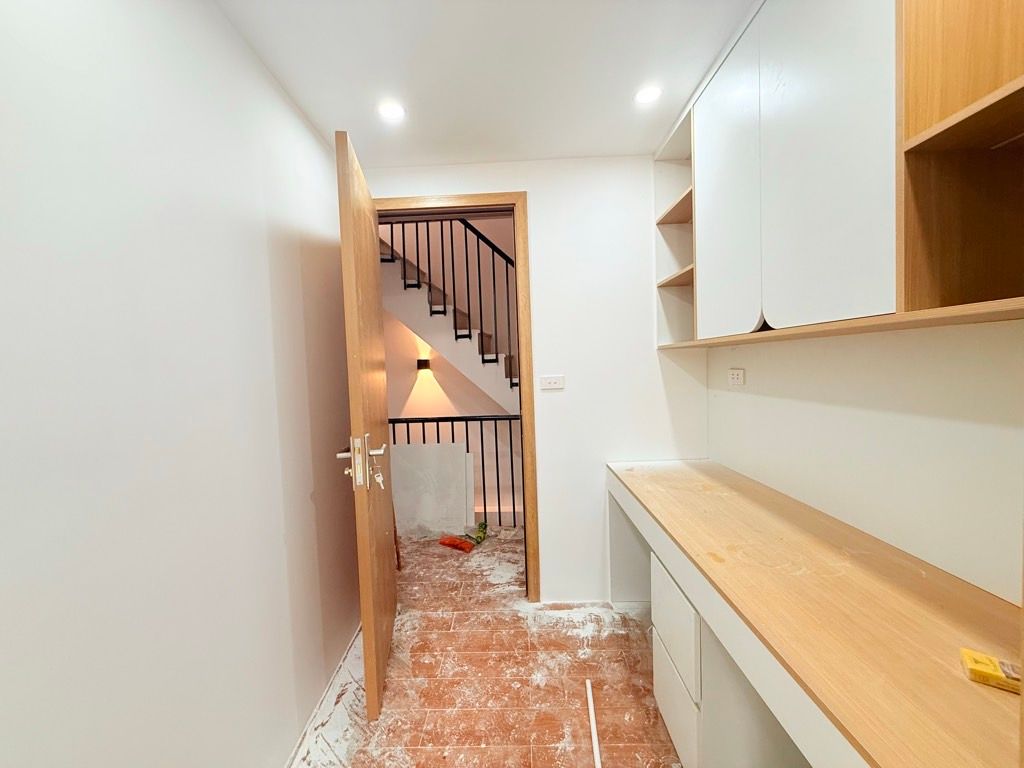 Bán nhà Kim Ngưu - diện tích 19m2 5 tầng - Nhà đẹp đủ nội thất - giá 5,3 tỷ