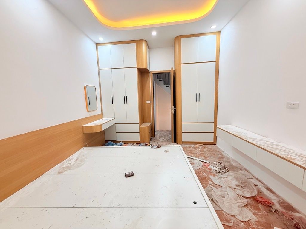 Bán nhà Kim Ngưu - diện tích 19m2 5 tầng - Nhà đẹp đủ nội thất - giá 5,3 tỷ