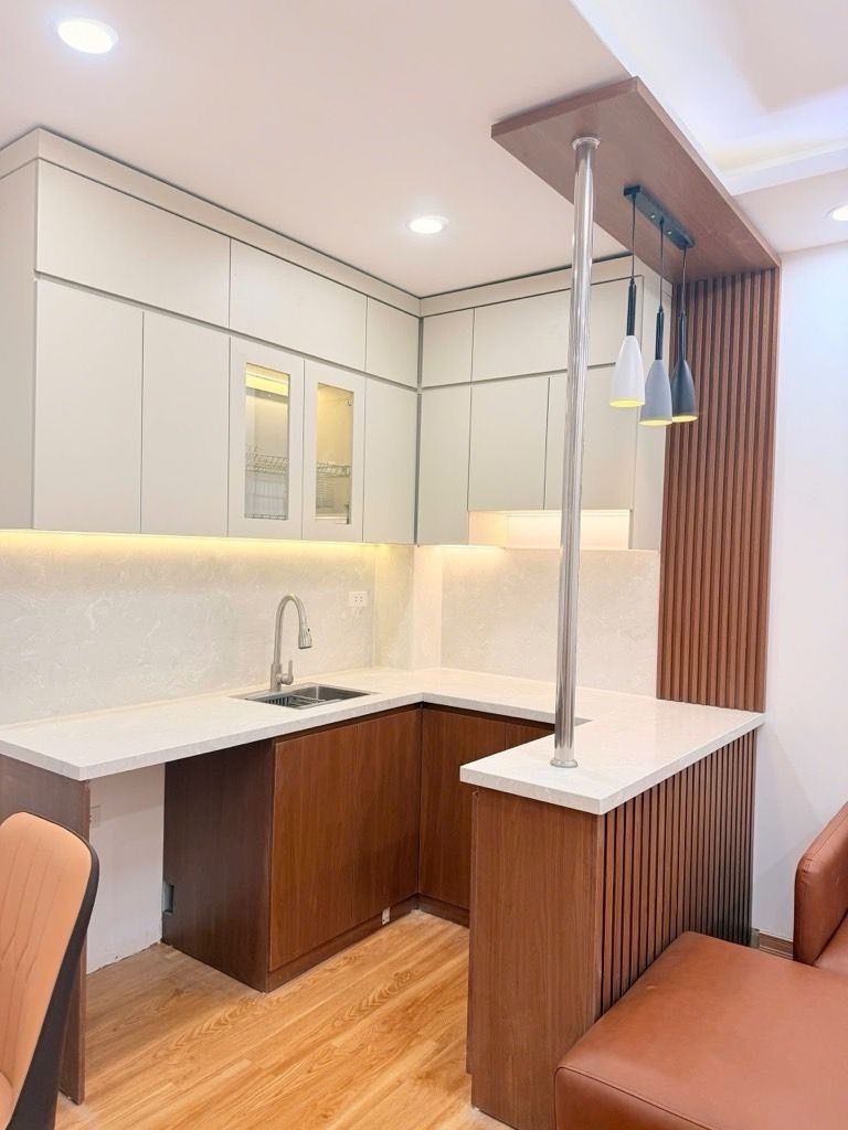 Bán nhà Tân Mai - diện tích 70m2 1 tầng - Lô góc 3 mặt thoáng - giá 4,8 tỷ