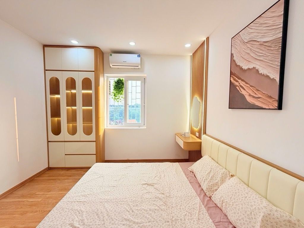 Bán nhà Tân Mai - diện tích 70m2 1 tầng - Lô góc 3 mặt thoáng - giá 4,8 tỷ