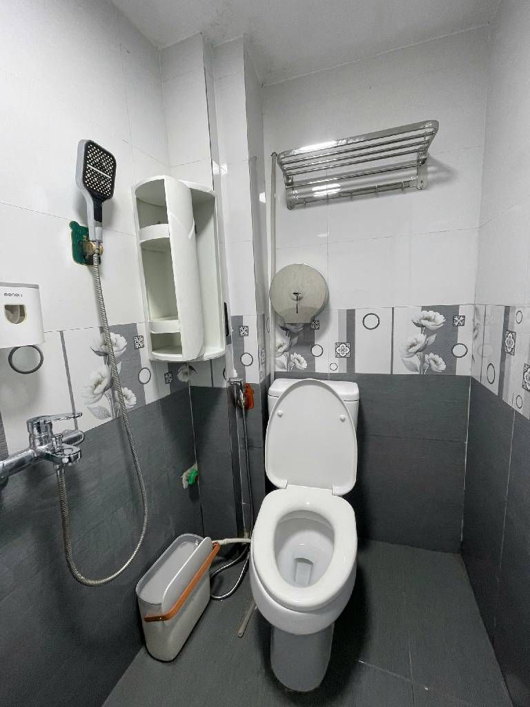 Bán nhà Phố Huế - diện tích 19,7m2 2 tầng - Nhà nhỏ tiền, sổ riêng - giá 7,1 tỷ