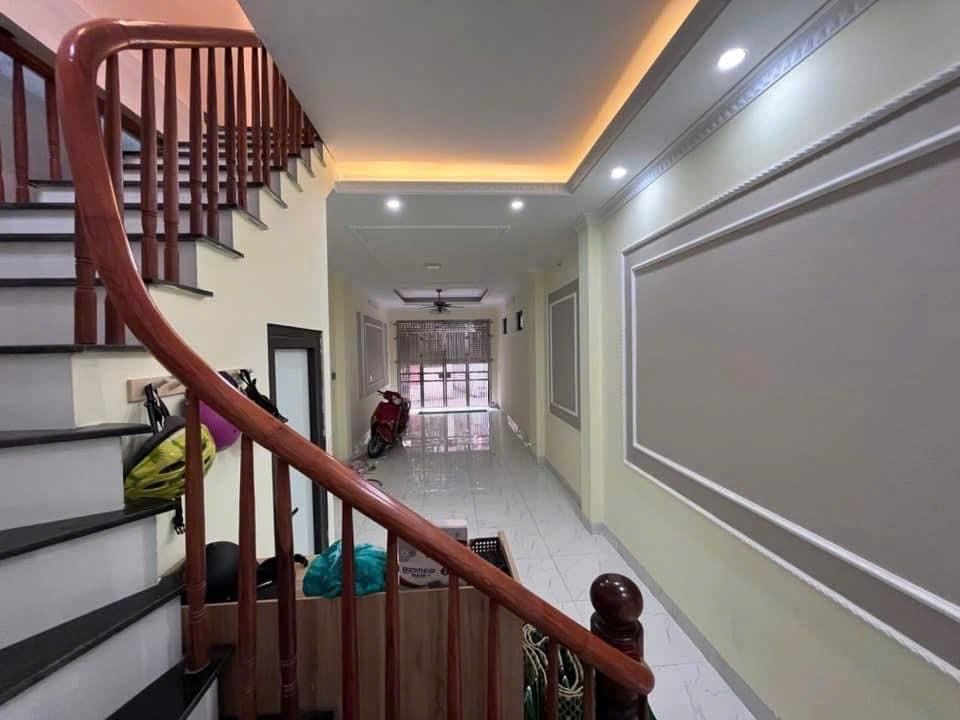 Bán nhà Giáp Nhị - diện tích 45m2 5 tầng - ô tô qua nhà - giá 14,5 tỷ