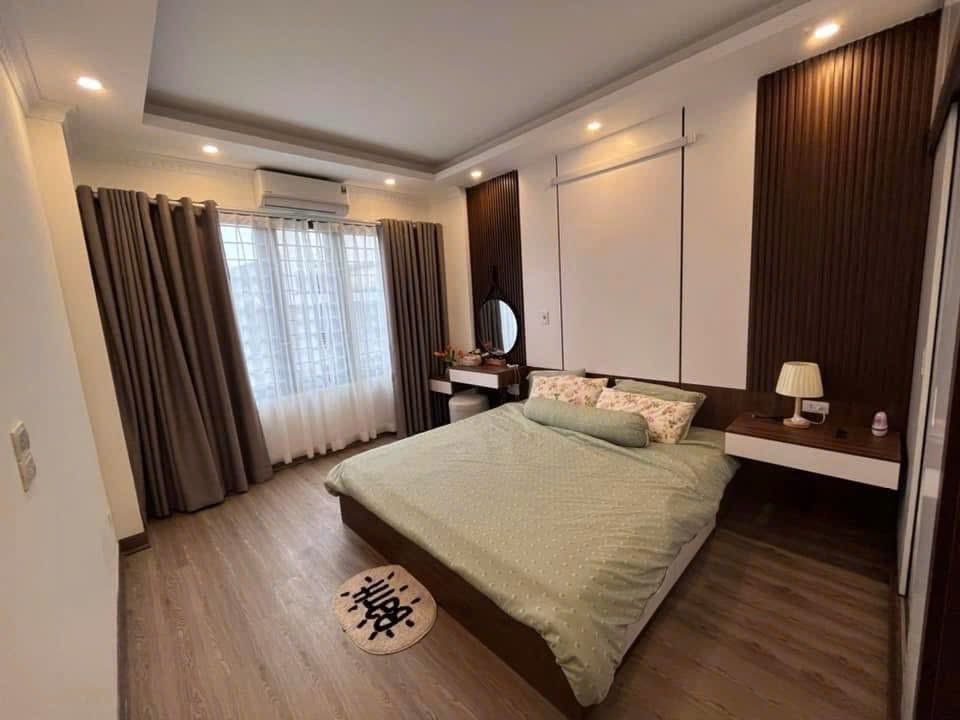 Bán nhà Giáp Nhị - diện tích 45m2 5 tầng - ô tô qua nhà - giá 14,5 tỷ