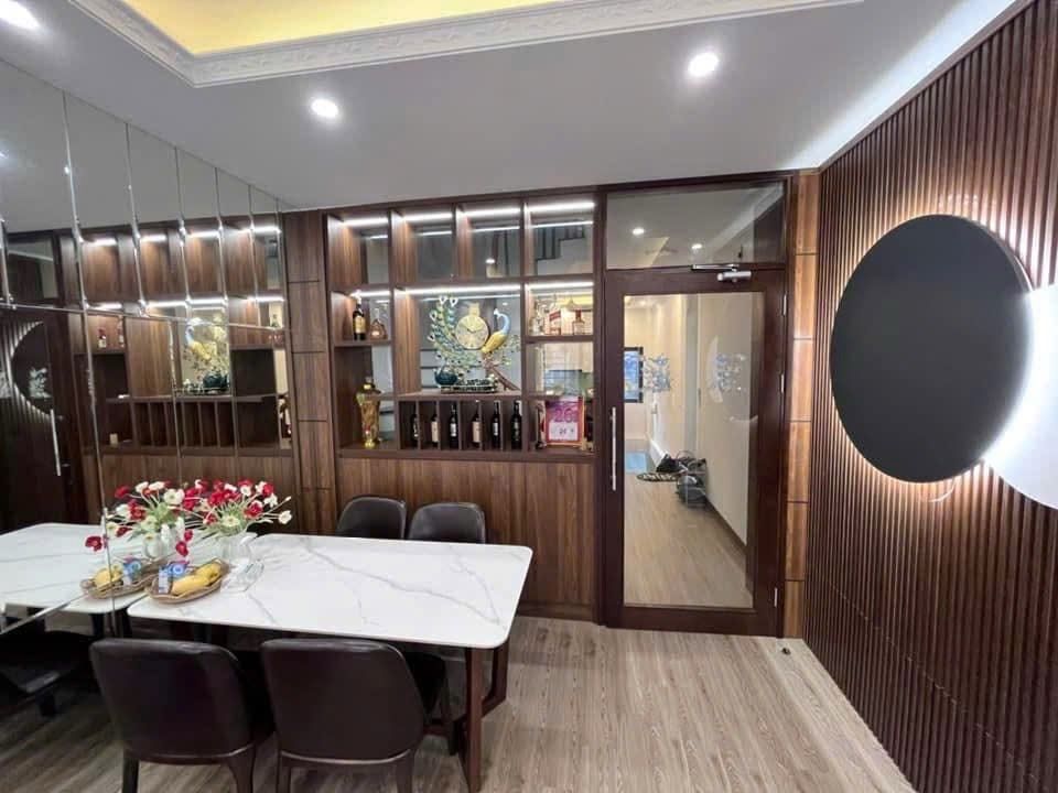 Bán nhà Giáp Nhị - diện tích 45m2 5 tầng - ô tô qua nhà - giá 14,5 tỷ