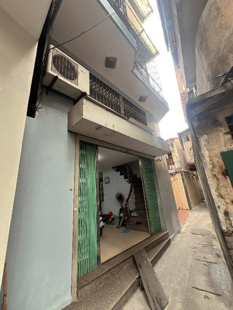 Bán nhà Nguyễn Công Trứ - diện tích 37m2 5 tầng - Kinh doanh sầm uất - giá 6,5 tỷ