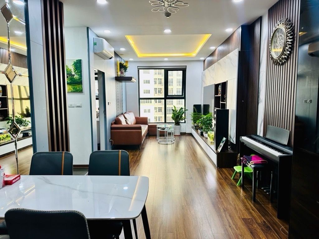 Bán nhà Đại Từ - diện tích 74.3m2 1 tầng - VIEW ĐẸP - giá 6,9 tỷ