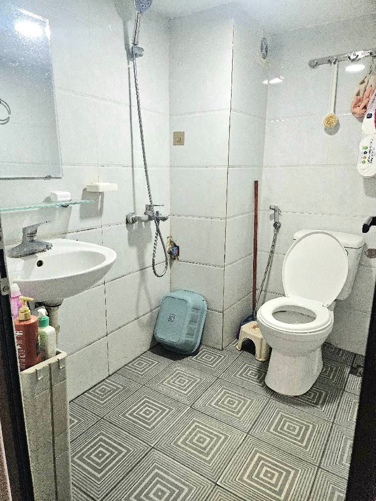 Bán nhà Bùi Xương Trạch - diện tích 30m2 4 tầng - ô tô đỗ cửa - giá 3,9 tỷ