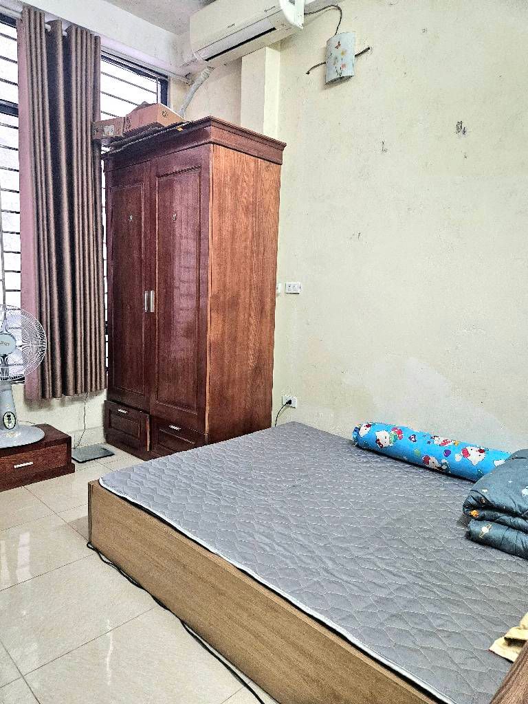 Bán nhà Bùi Xương Trạch - diện tích 30m2 4 tầng - ô tô đỗ cửa - giá 3,9 tỷ