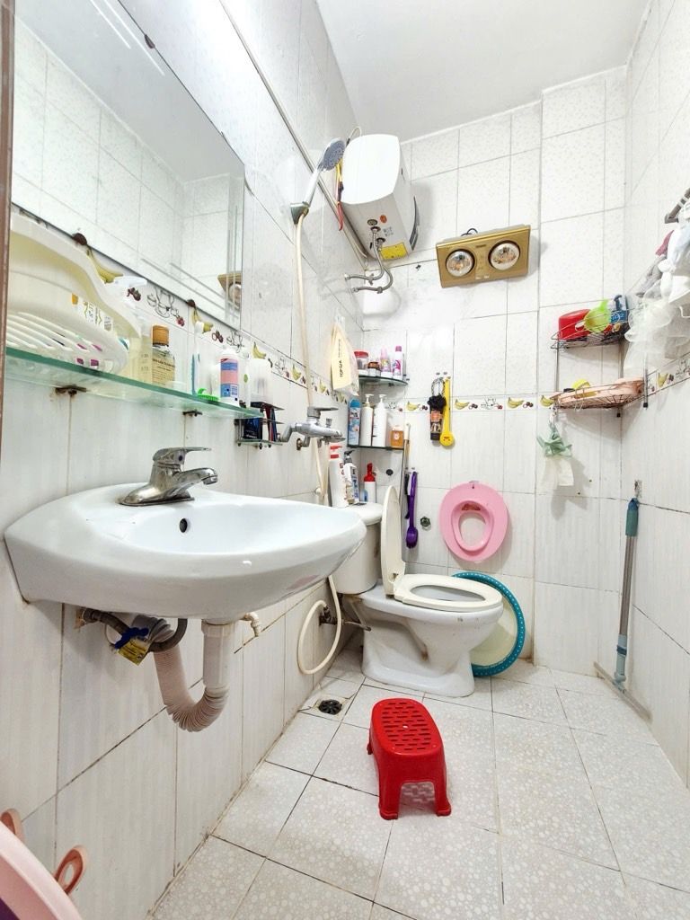 Bán nhà Định Công Thượng - diện tích 28,5m2 4 tầng - Gần Ô tô - giá 6,9 tỷ