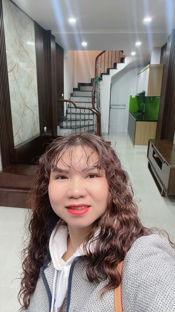 Bán nhà Định Công Thượng - diện tích 25m2 4 tầng - Nhà mới, đầy đủ nội thất - giá 3,9 tỷ