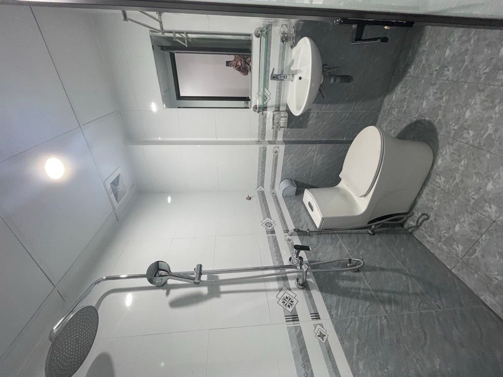 Bán nhà Định Công Thượng - diện tích 25m2 4 tầng - Nhà mới, đầy đủ nội thất - giá 3,9 tỷ