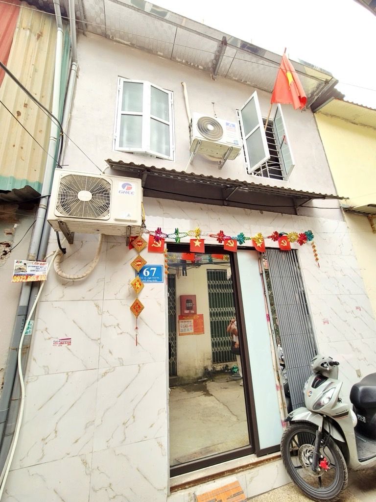 Bán nhà Đông Thiên - diện tích 20m2 2 tầng - Nhà đẹp ngõ thông - giá 2,35 tỷ