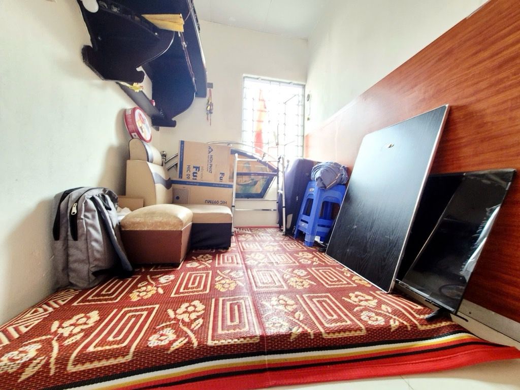 Bán nhà Đông Thiên - diện tích 20m2 2 tầng - Nhà đẹp ngõ thông - giá 2,35 tỷ