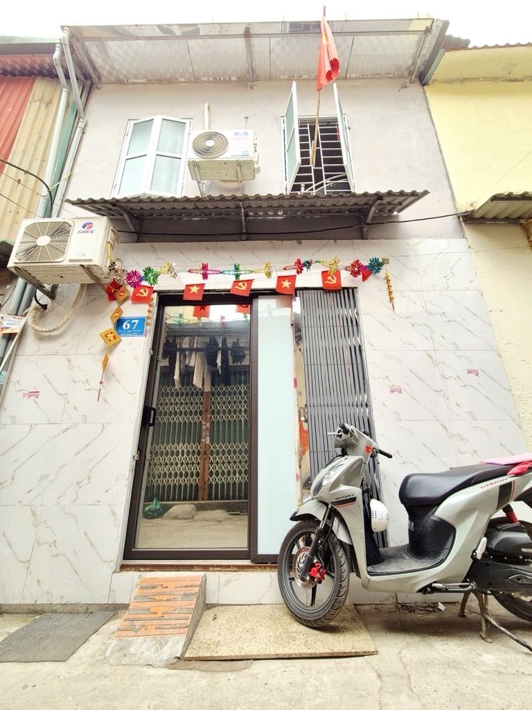 Bán nhà Đông Thiên - diện tích 20m2 2 tầng - Nhà đẹp ngõ thông - giá 2,35 tỷ