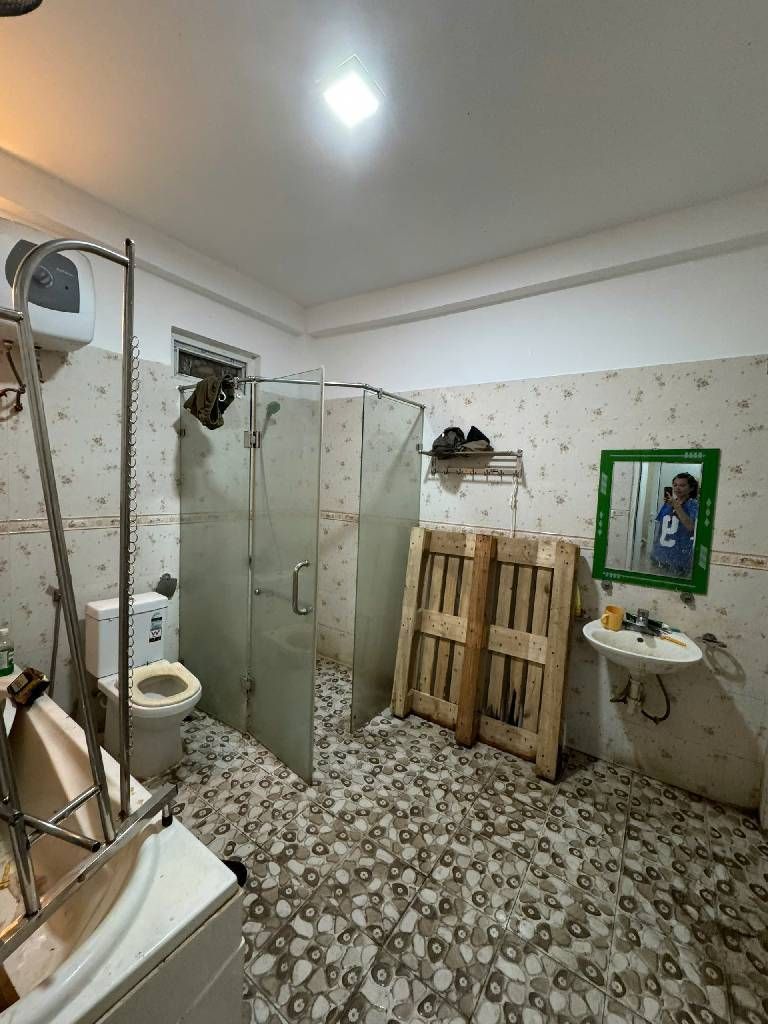 Bán nhà Lĩnh Nam - diện tích 30m2 4 tầng - gần ô tô - giá 6,5 tỷ