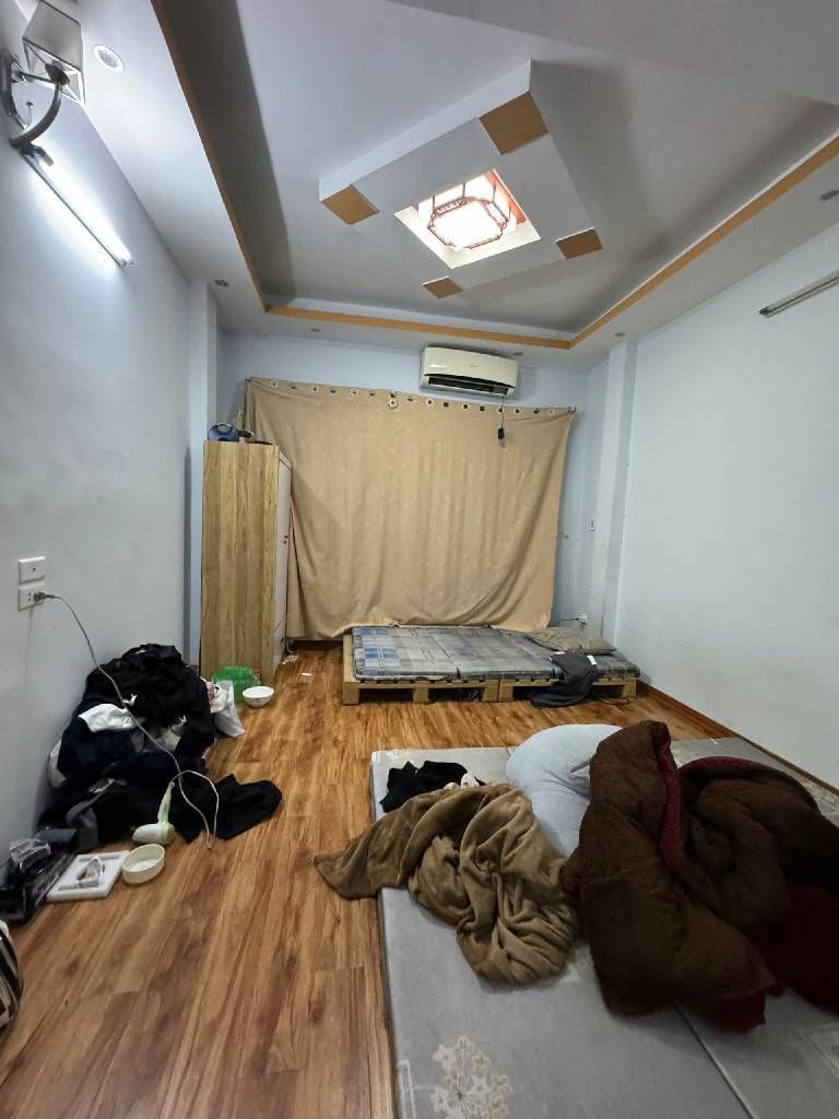 Bán nhà Lĩnh Nam - diện tích 30m2 4 tầng - gần ô tô - giá 6,5 tỷ