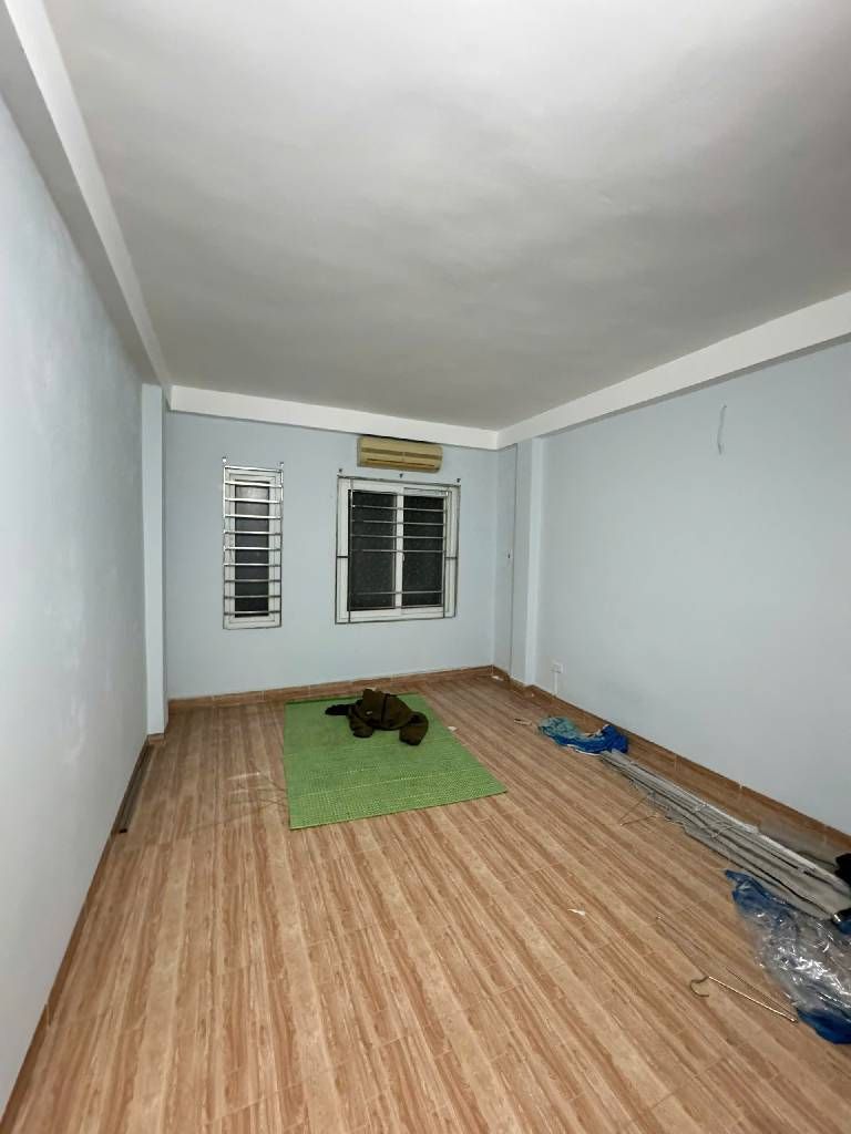 Bán nhà Lĩnh Nam - diện tích 30m2 4 tầng - gần ô tô - giá 6,5 tỷ