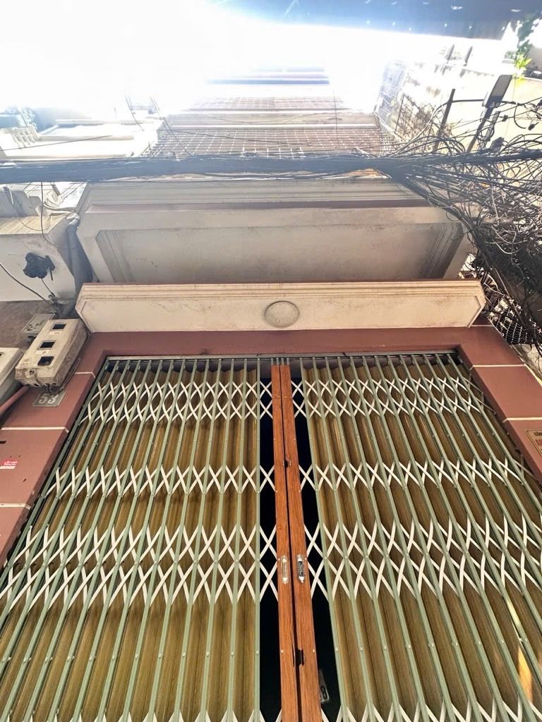 Bán nhà Ngõ Văn Chương - diện tích 56.2m2 5 tầng - Lô Góc 3 thoáng vĩnh viễn - giá 18,4 tỷ