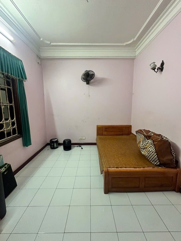 Bán nhà Ngõ Văn Chương - diện tích 56.2m2 5 tầng - Lô Góc 3 thoáng vĩnh viễn - giá 18,4 tỷ