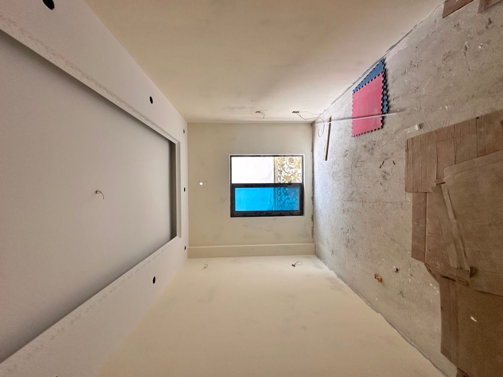 Bán nhà Đông Thiên - diện tích 51.2m2 5 tầng - Ô TÔ NGỦ TRONG NHÀ - giá 15,2 tỷ