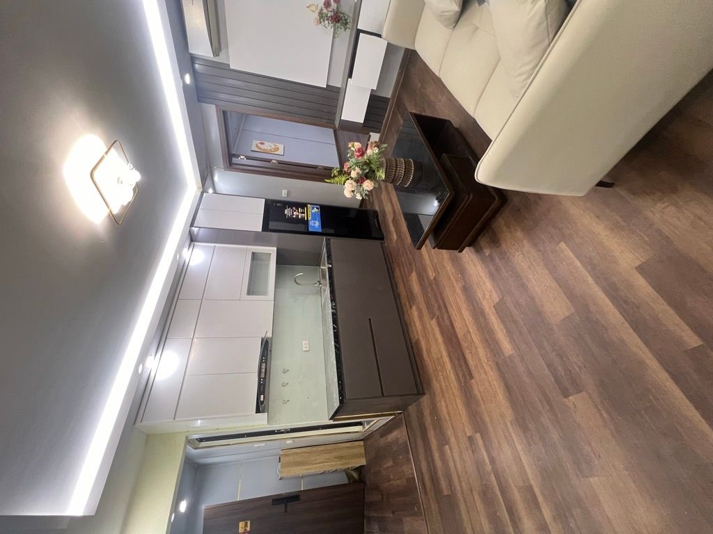 Bán nhà Hồng Mai - diện tích 75m2 3 tầng - Ô TÔ ĐỖ CHÂN CẦU THANG - giá 4,8 tỷ