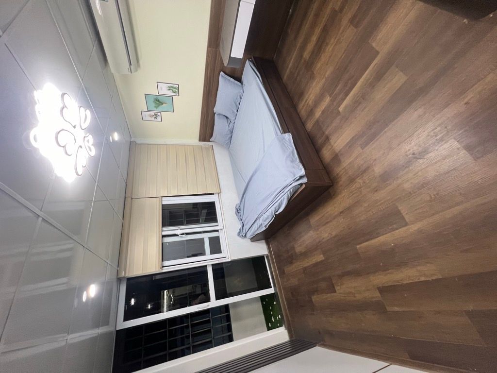 Bán nhà Hồng Mai - diện tích 75m2 3 tầng - Ô TÔ ĐỖ CHÂN CẦU THANG - giá 4,8 tỷ