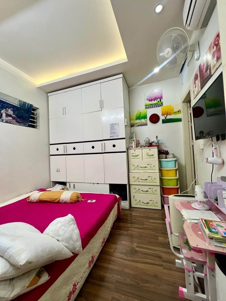 Bán nhà Kim Văn - Kim Lũ - diện tích 73.6m2 1 tầng - Nhà đẹp hiếm có - giá 5,5 tỷ