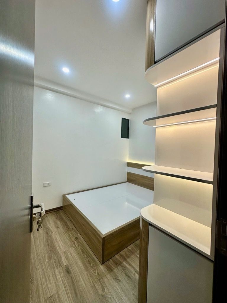 Bán nhà Bắc Linh Đàm - diện tích 69m2 2 tầng - Căn góc hiếm - giá 5,7 tỷ