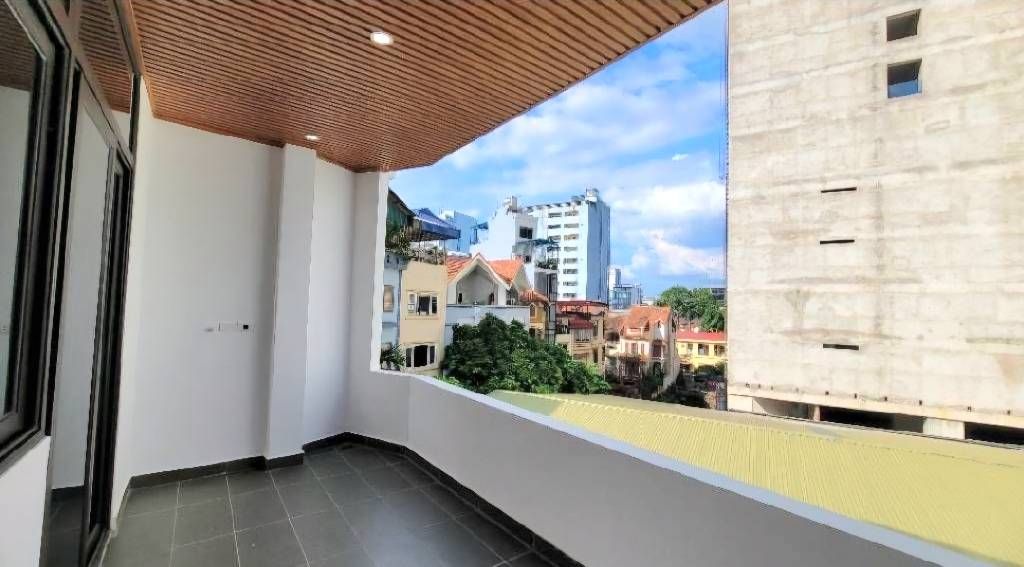 Bán nhà Trần Thị Định - diện tích 37m2 5 tầng - Gần phố - giá 14 tỷ