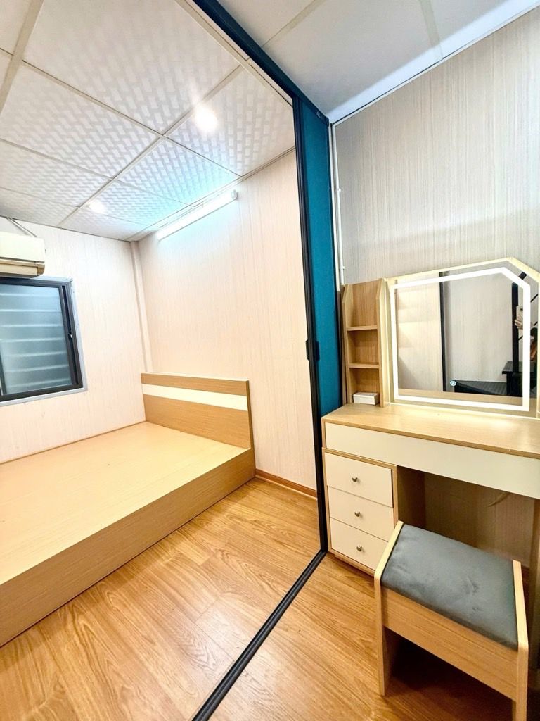 Bán nhà Ngõ Chợ Khâm Thiên - diện tích 11,6m2 5 tầng - Nhà nhỏ nhưng có võ, giá Nhỉnh 3 tỷ