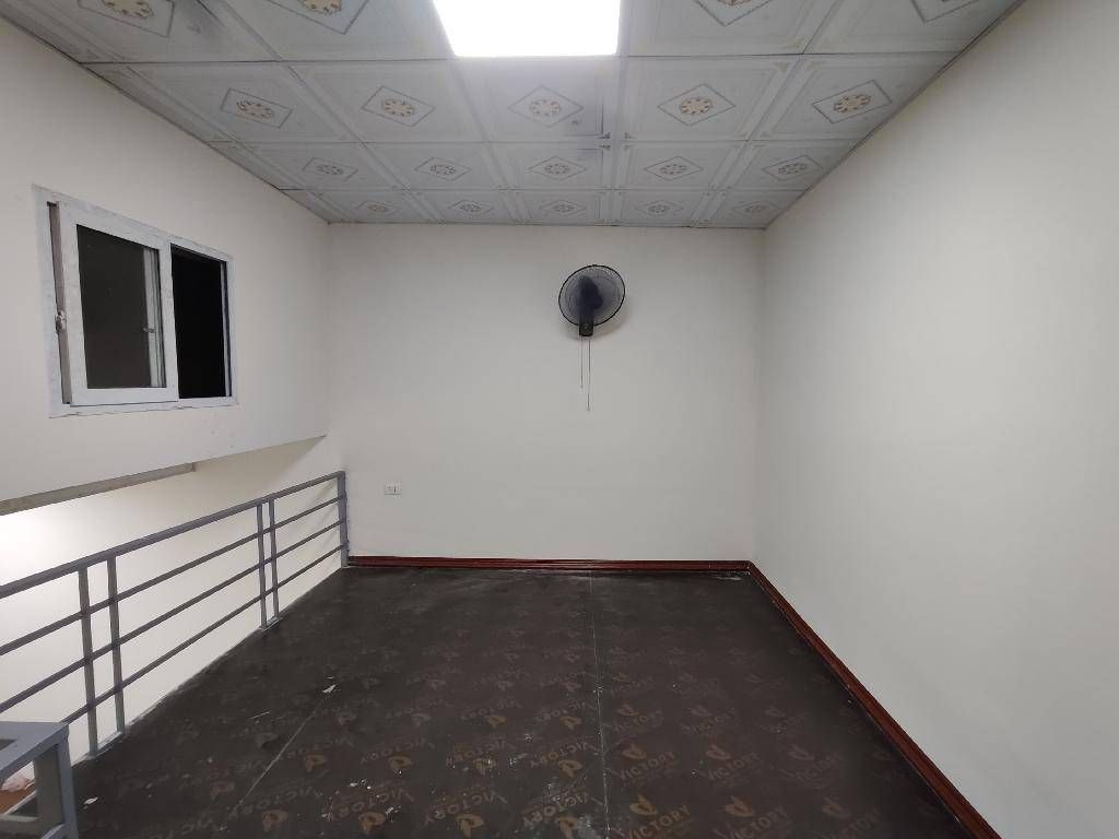 Bán nhà Lĩnh Nam - diện tích 34m2 2 tầng - Cực hiếm khu vực - giá 4,4 tỷ