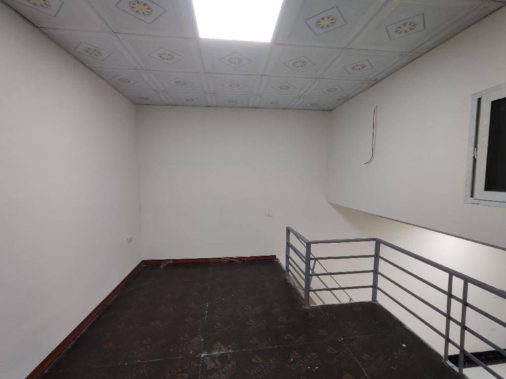 Bán nhà Lĩnh Nam - diện tích 34m2 2 tầng - Cực hiếm khu vực - giá 4,4 tỷ