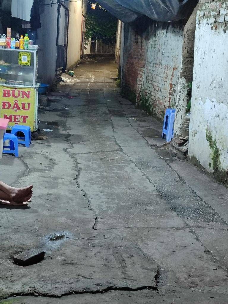 Bán nhà Lĩnh Nam - diện tích 34m2 2 tầng - Cực hiếm khu vực - giá 4,4 tỷ